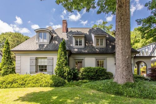 652 Cumberland Cir, Atlanta, GA 30306-3257