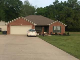 72 Haley Cir, Conway, AR 72032-9084