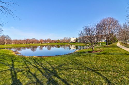 154 Palmer Dr, Lemont IL 60490-6589 exterior