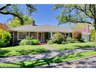 2333 38 Ave, Portland OR  97212-5262 exterior