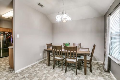 9945 Crystal Vly Way, Dallas TX  75227-5235 exterior