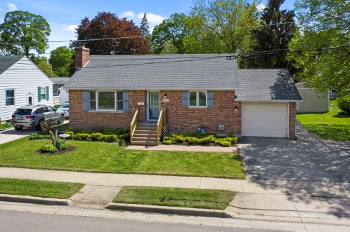 722 Edward St, Sycamore, IL 60178-2011