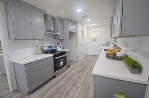 2026 Orange Ave, Anaheim CA  92804-3506 exterior