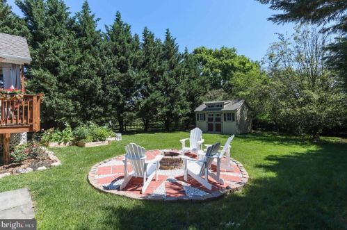 384 Turnberry Dr, Charles Town WV  25414-3930 exterior