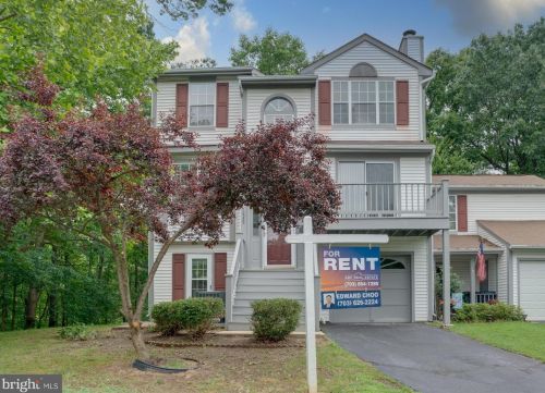 10238 Faire Commons Ct, Springfield VA  22015-2857 exterior