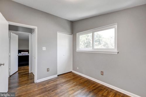 11404 Fairoak Dr, Silver Spring MD  20902-3137 exterior