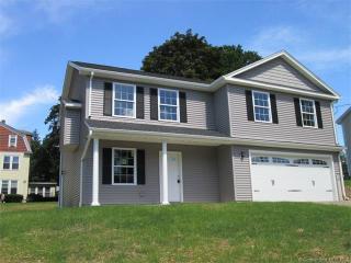 51 Pullen Ave, Watertown, CT 06779-2319