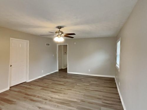 3821 Rex Cir, Rex GA  30273-1320 exterior