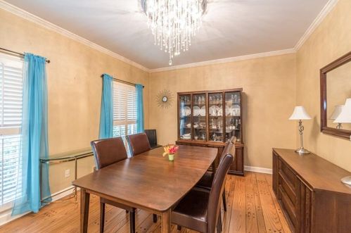 2101 Bohler Rd, Atlanta GA  30318-1515 exterior