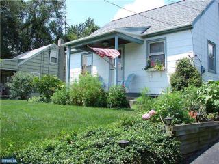5133 Bernville Rd, New Schaefferstown, PA 19506-8220