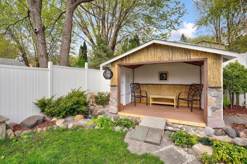 2070 Ivy St, Saint Paul MN  55109-4029 exterior