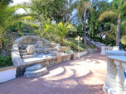 141 Peralta Hills Dr, Anaheim CA  92807-3424 exterior