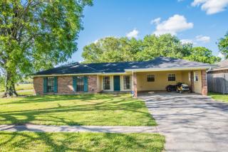 110 Chickamauga Pl, Broussard, LA 70518-7305