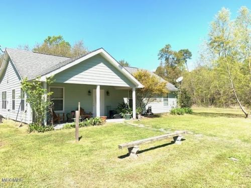 5360 Lower Bay Rd, Bay Saint Louis, MS 39520-9427