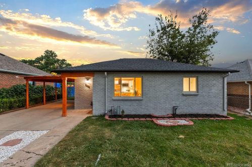 3295 Oneida St, Denver CO  80207-2225 exterior