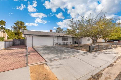 600 Dolphin Ave, Ridgecrest, CA 93555-8045
