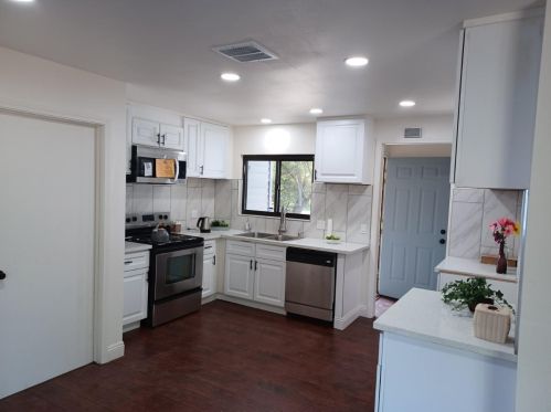 10904 Alandale Way, Rancho Cordova, CA 95670-5123
