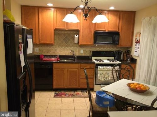 2405 Gramercy Way, Mount Laurel NJ  08054-6735 exterior