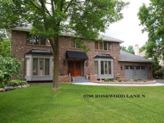 3790 Rosewood Ln, Minneapolis, MN 55441-1128