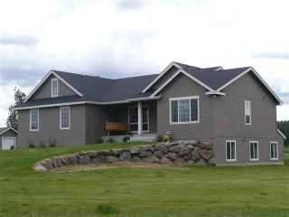 11815 Lincoln Ln, Spokane, WA 99224-6085