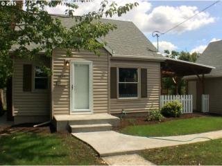 2830 108 Ave, Portland OR  97220-2738 exterior