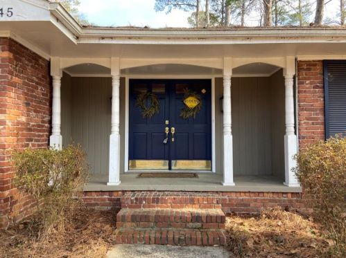 145 Brookwood Dr, Marietta, GA 30064-3103