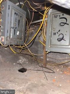 564 Broadway, Hanover PA 17331-2504 exterior