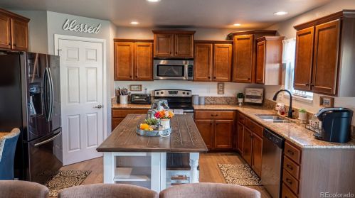 10054 Fairplay St, Denver CO  80022-9851 exterior