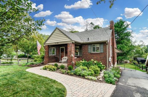 7138 Fowler Ave, Cincinnati, OH 45243-2504