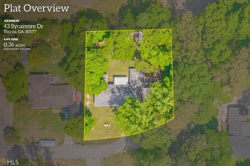 43 Sycamore Dr, Toccoa, GA 30577-6171
