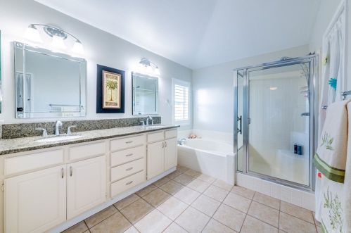 8735 Fallbrook Way, Anaheim CA  92808-3600 exterior