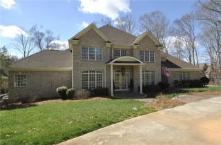 5802 Mashoes Ct, Summerfield, NC 27358-9148