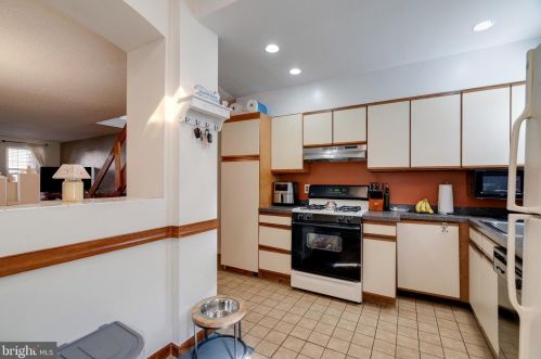 2829 12th St, Philadelphia PA  19133-1228 exterior