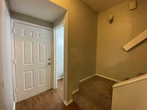 1445 Weiler Blvd, Fort Worth TX  76112-2964 exterior