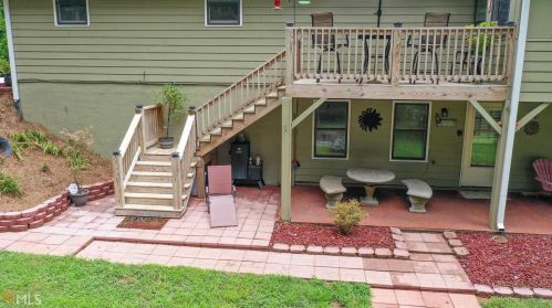 4153 Highway 155, Stockbridge GA  30281-4011 exterior