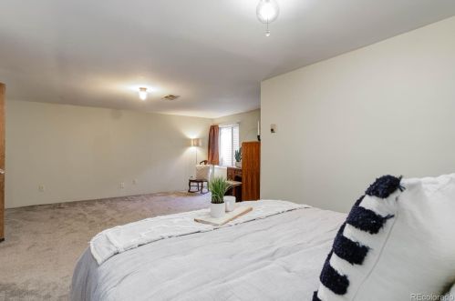 11951 Nevada Cir, Aurora CO 80012-2266 exterior