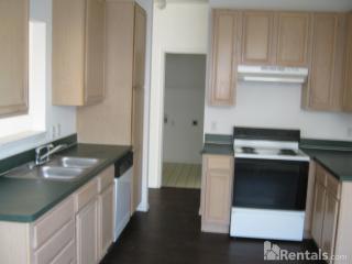 7102 Park Creek Cir, Fort Worth TX  76137-4508 exterior