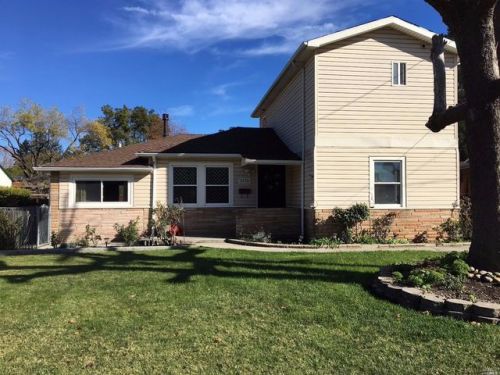 2020 Elm St, Concord, CA 94519-2518