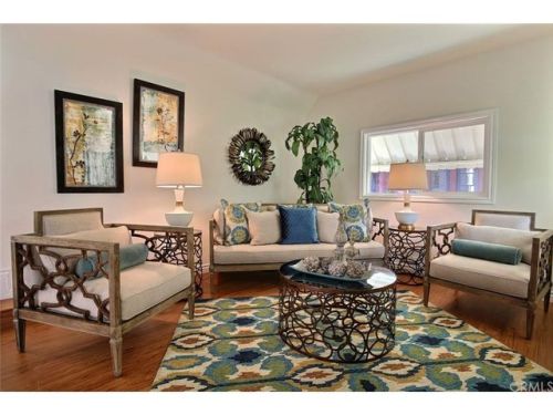 493 Colman St, Altadena, CA 91001-2910
