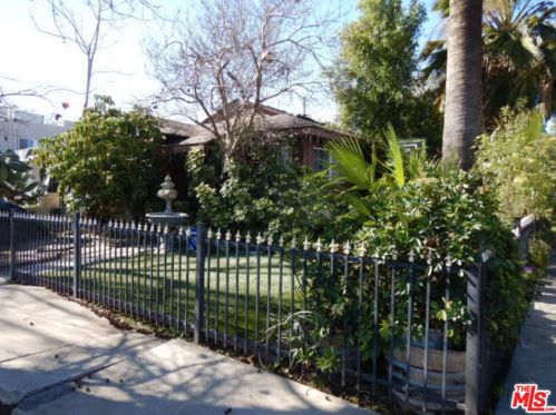 5723 Kester Ave, Van Nuys, CA 91411-3316
