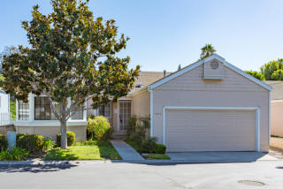 3452 Amber Ln, Oceanside, CA 92056-4841