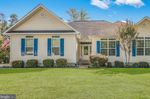251 Cropp Rd, Fredericksburg VA  22406-4015 exterior