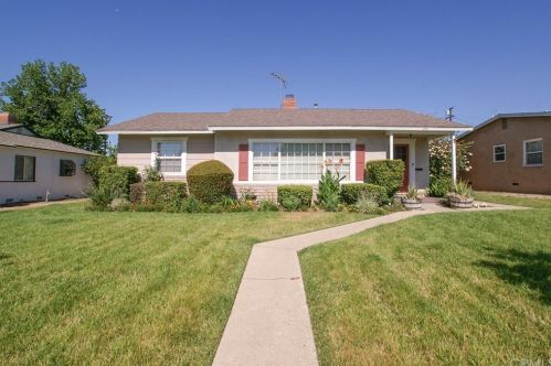 353 Verdugo Way, Upland, CA 91786-7141