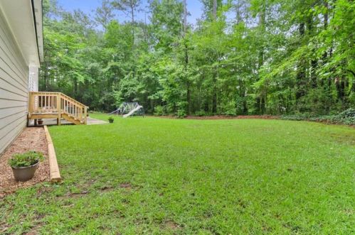 100 Bent Arrow Dr, Stockbridge GA  30281-4839 exterior