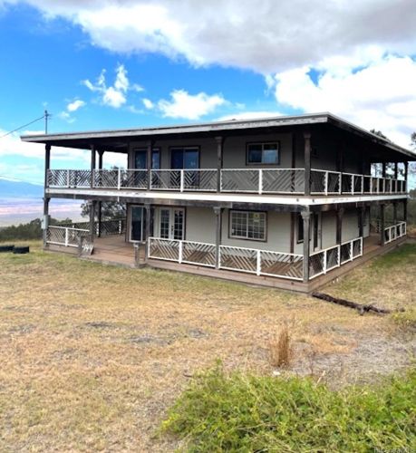 144 Puuala St, Kula, HI 96790-7237