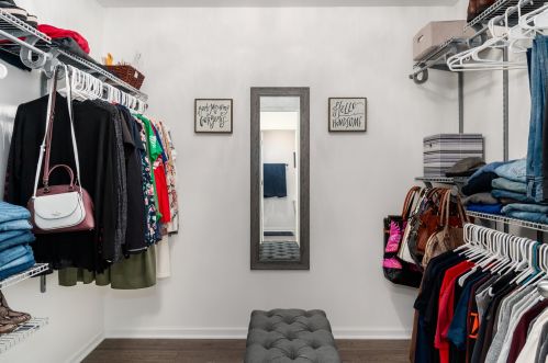 820 Elizabeth Ln, Pingree Grove IL  60140-7715 exterior