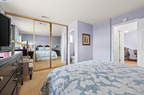 941 Westwood St, Hayward, CA 94544-4415