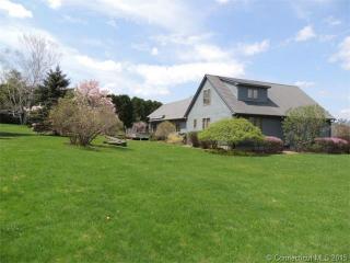 63 Allyndale Rd, Canaan, CT 06018-2109