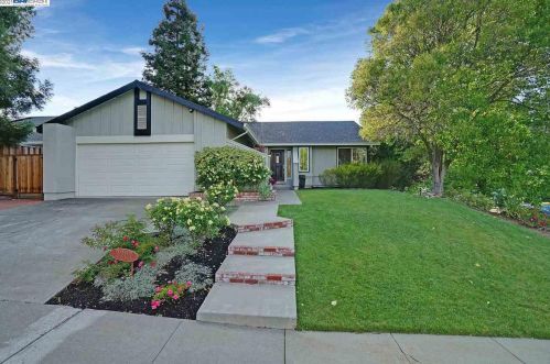 3207 Sylvaner Ct, Pleasanton, CA 94566-6953