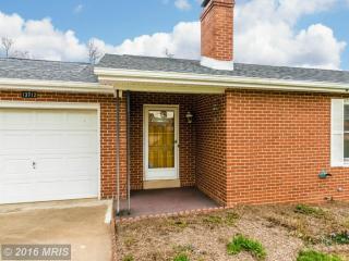 13712 Hillside Ave, Graceham, MD 21788-2149